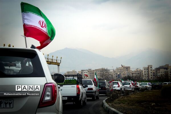 راهپیمایی خودرویی 22 بهمن تهران