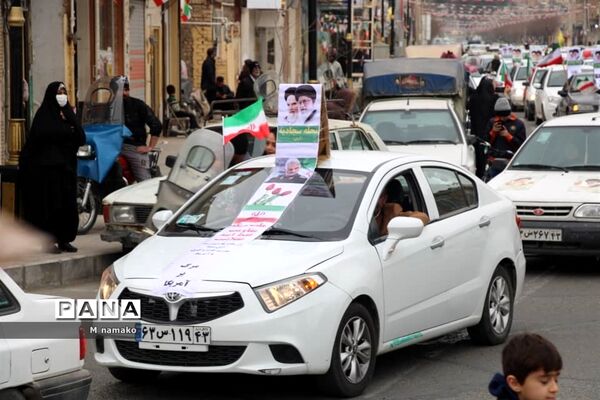 راهپیمایی 22 بهمن خودرویی در شهرستان آران و بیدگل