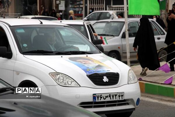 راهپیمایی 22 بهمن خودرویی در شهرستان آران و بیدگل