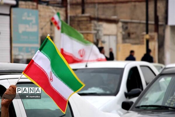 راهپیمایی 22 بهمن خودرویی در شهرستان آران و بیدگل
