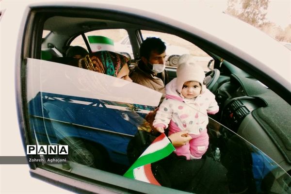 راهپیمایی 22 بهمن در شهر کهک