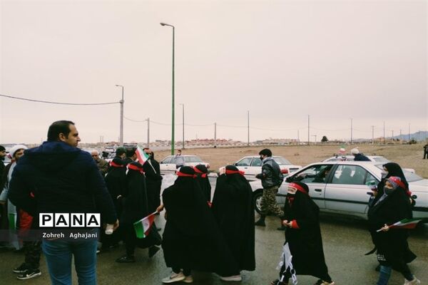 راهپیمایی 22 بهمن در شهر کهک