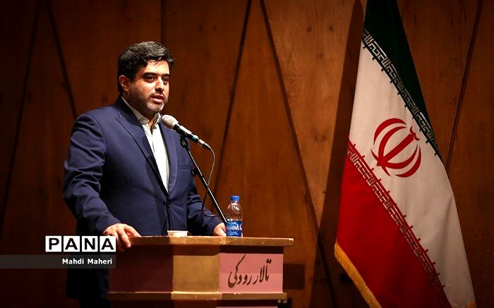 پیام تبریک محمد اله یاری برای مسعود سخاوت‌دوست