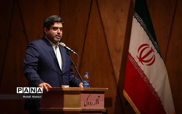 پیام تبریک محمد اله یاری برای مسعود سخاوت‌دوست