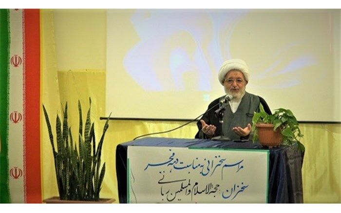 اثرات انقلاب اسلامی در سرتاسر جهان مشهود است