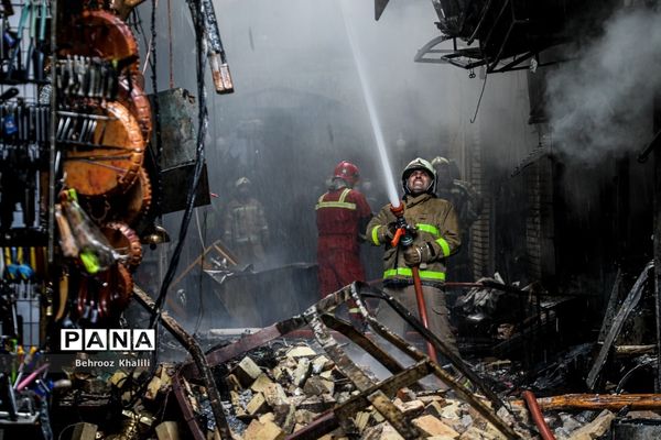 آتش‌سوزی در بازار تهران