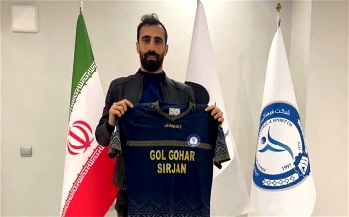 مهاجم استقلال به گل گهر سیرجان پیوست