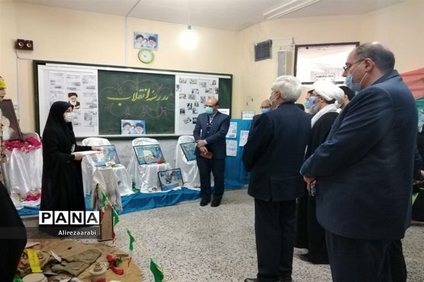 برگزاری مراسم معرفی دستاوردهای انقلاب توسط نسل سوم انقلاب