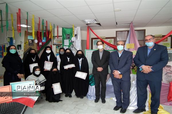 برگزاری مراسم معرفی دستاوردهای انقلاب توسط نسل سوم انقلاب