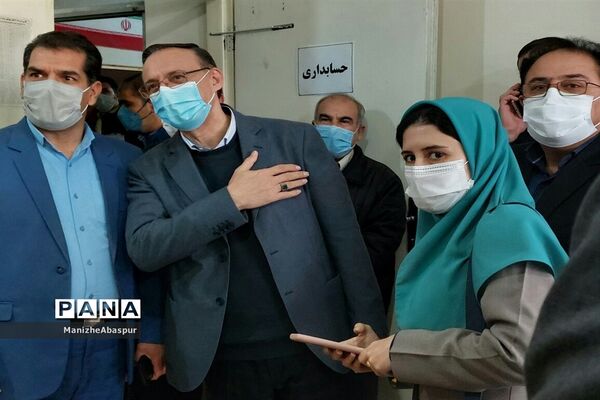 بازدید نماینده مجلس شورای اسلامی از دوایر آموزش و پرورش بجنورد