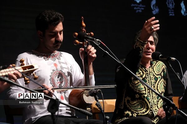 اجرای گروه نوای سیمره در جشنواره موسیقی فجر
