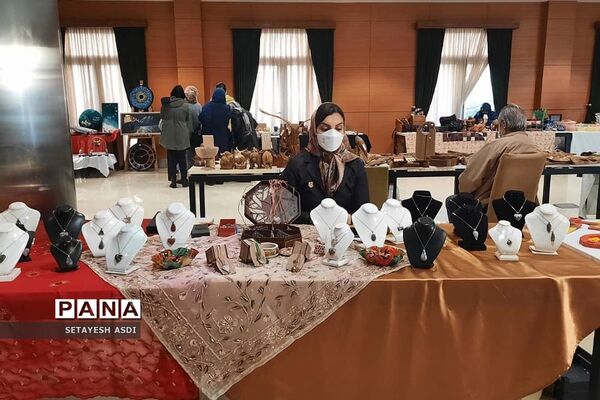 برگزاری نمایشگاه صنایع‌دستی شهرستان پردیس