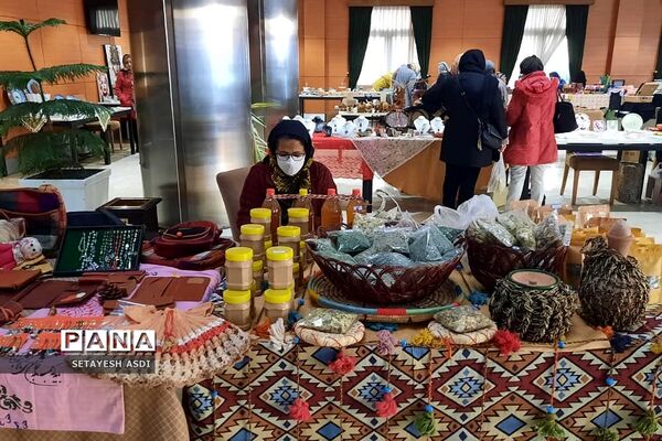برگزاری نمایشگاه صنایع‌دستی شهرستان پردیس