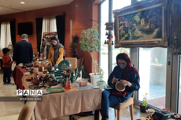 برگزاری نمایشگاه صنایع‌دستی شهرستان پردیس