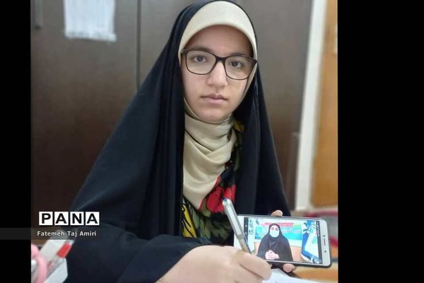 دوره آموزش مجازی خبرنویسی  دانش‌آموزان استان بوشهر