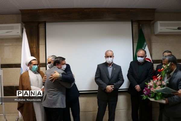 مراسم تکریم معاون پرورشی و فرهنگی و رئیس سازمان دانش‌آموزی خراسان رضوی