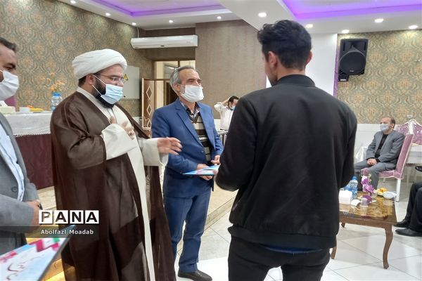 تجلیل از خیرین مدرسه ساز پروژه‌های عمرانی جدید آموزش و پرورش، کاشمر