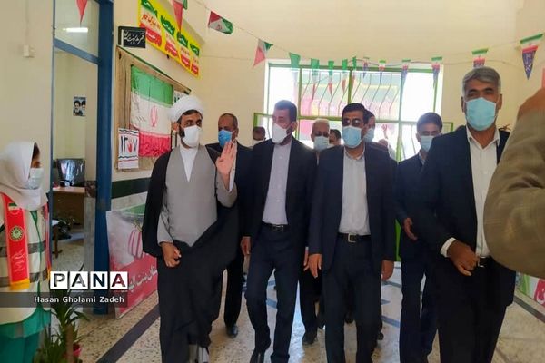 افتتاح کلاس تربیت‌بدنی آموزشگاه آزادگان و بنت الهدی در تنگستان
