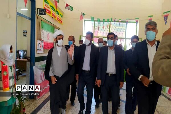 افتتاح کلاس تربیت‌بدنی آموزشگاه آزادگان و بنت الهدی در تنگستان