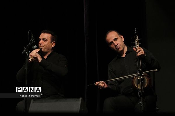 اجرای وحید اسداللهی در سی وهفتمین جشنواره موسیقی فجر