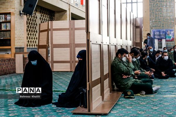 تشییع پیکر شهید مدافع حرم امیرعلی محمدیان
