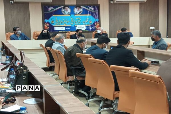 برگزاری کارگاه آموزشی ادبیات فارسی در شهرستان امیدیه