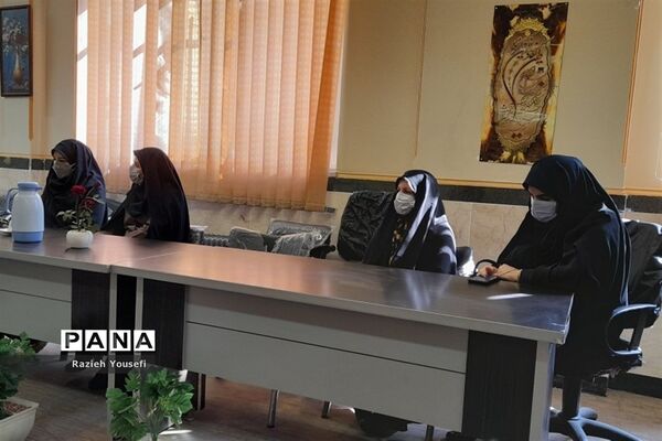 افتتاح اتاق گفتگوی اولیا و مربیان درشهرستان قرچک