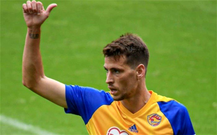 نام بمب شماره دو نقل و انتقالات پرسپولیس لو رفت