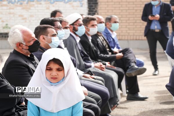 آغاز کلنگ‌زنی احداث مدرسه سه کلاسه در منطقه کم برخوردار امیدیه