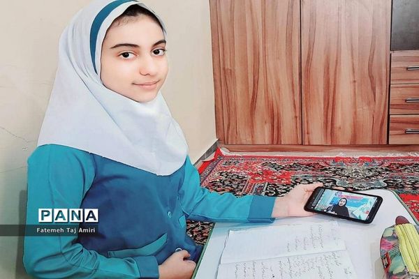 دوره آموزش مجازی عکاسی دانش‌آموزان استان بوشهر