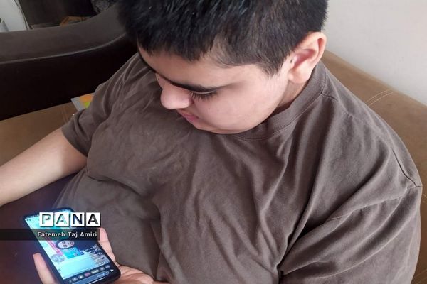 دوره آموزش مجازی عکاسی دانش‌آموزان استان بوشهر