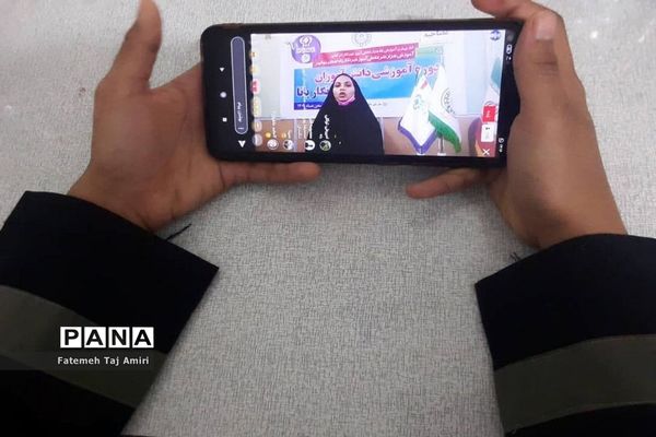 دوره آموزش مجازی مصاحبه دانش‌آموزان استان بوشهر