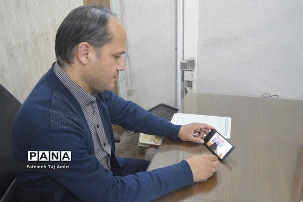 دوره آموزش مجازی مصاحبه دانش‌آموزان استان بوشهر