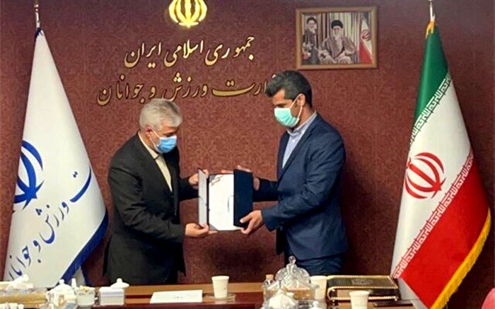 سجادی حکم ریاست ساعی را داد