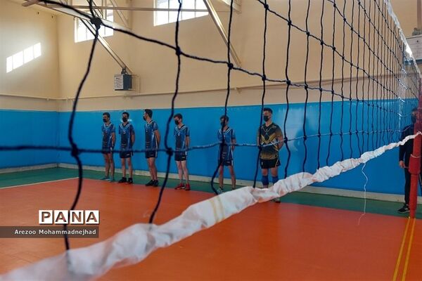 افتتاح سالن ورزشی درون مدرسه‌ای شهید بهشتی در شهرستان قرچک