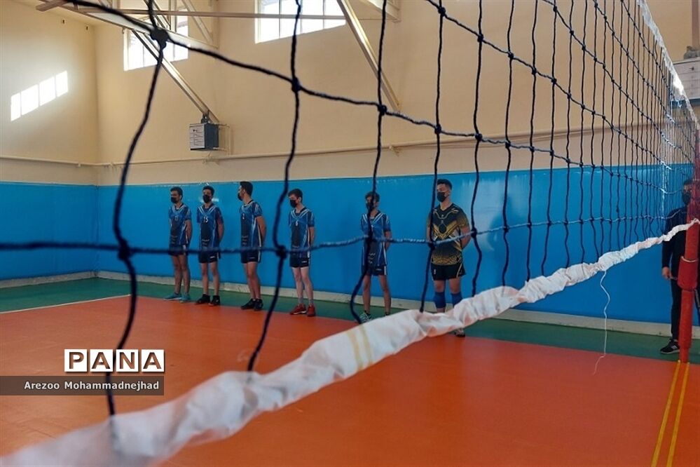 افتتاح سالن ورزشی درون مدرسه‌ای شهید بهشتی در شهرستان قرچک
