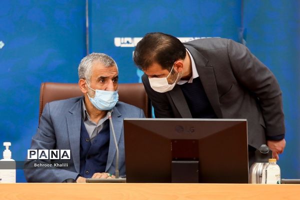 جلسه قرارگاه عملیاتی ستاد ملی مبارزه با کرونا