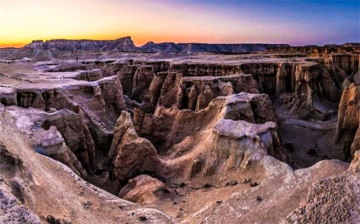 نمایش منحصربه‌فردترین زیبایی‌های قشم در مستند «آبی به رنگ ارغوان»