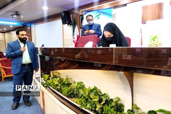 انتخابات هیات رئیسه مجلس دانش‌آموزی دختران استان قم