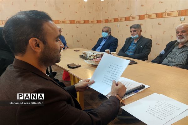 شبی با شعر در شهرستان امیدیه