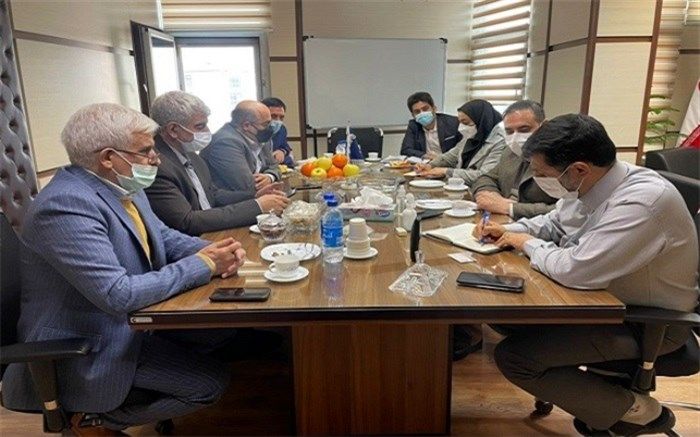 فرآیند صدور مجوزها از سوی سازمان دامپزشکی را تسهیل می‌کنیم