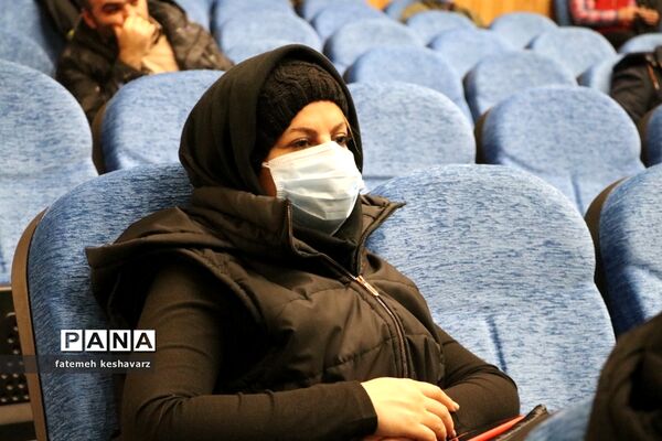 نشست صمیمی هنرمندان شهرقدس