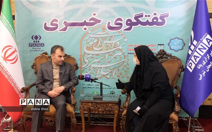 انس با قرآن و اقامه نماز از ماموریت های اصلی ما است