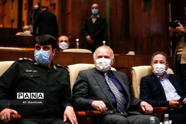 مراسم تجلیل از مربیان برتر سال در سازمان محیط زیست