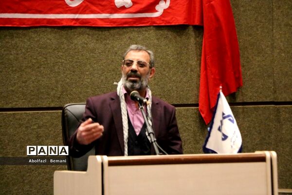 آیین رونمایی از یادمان شهدای گمنام دانشگاه علوم پزشکی قم