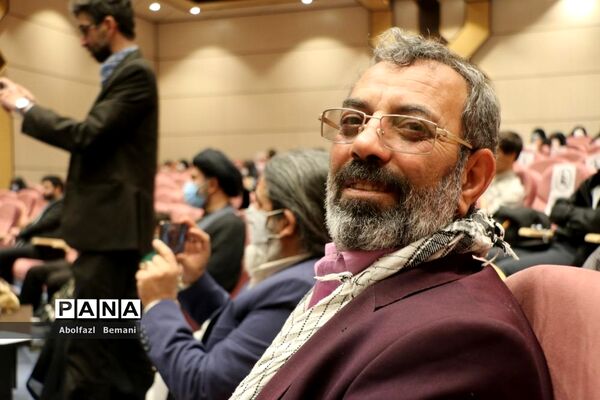 آیین رونمایی از یادمان شهدای گمنام دانشگاه علوم پزشکی قم