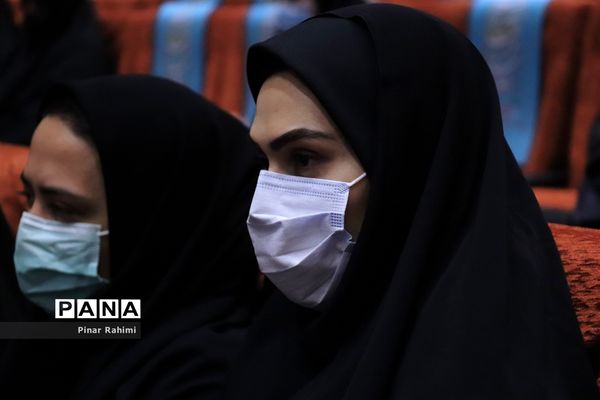 آیین اختتامیه اجلاس سراسری نماز دانش‌آموزی در تبریز