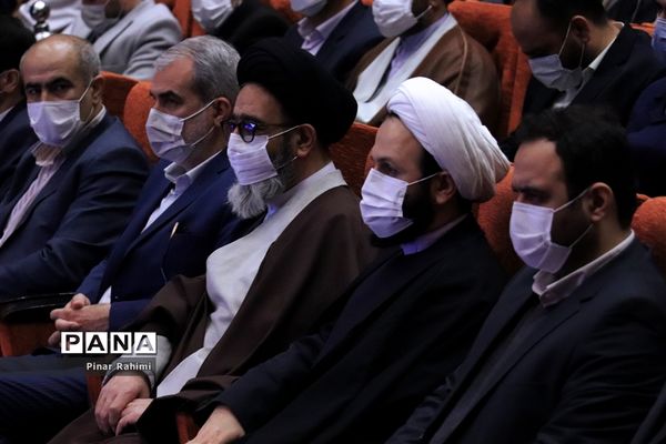 آیین اختتامیه اجلاس سراسری نماز دانش‌آموزی در تبریز