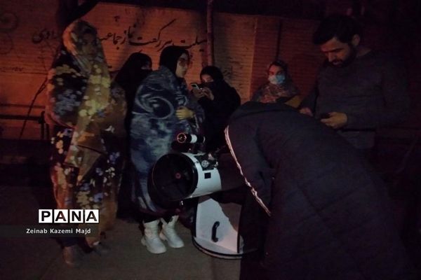 اجرای برنامه «آسمان پنجم» در هنرستان صباری قم