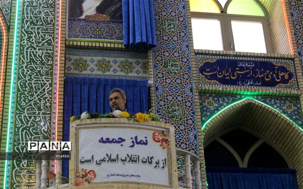 رضایی: تربیت نسل  انقلابی از وظایف همه است